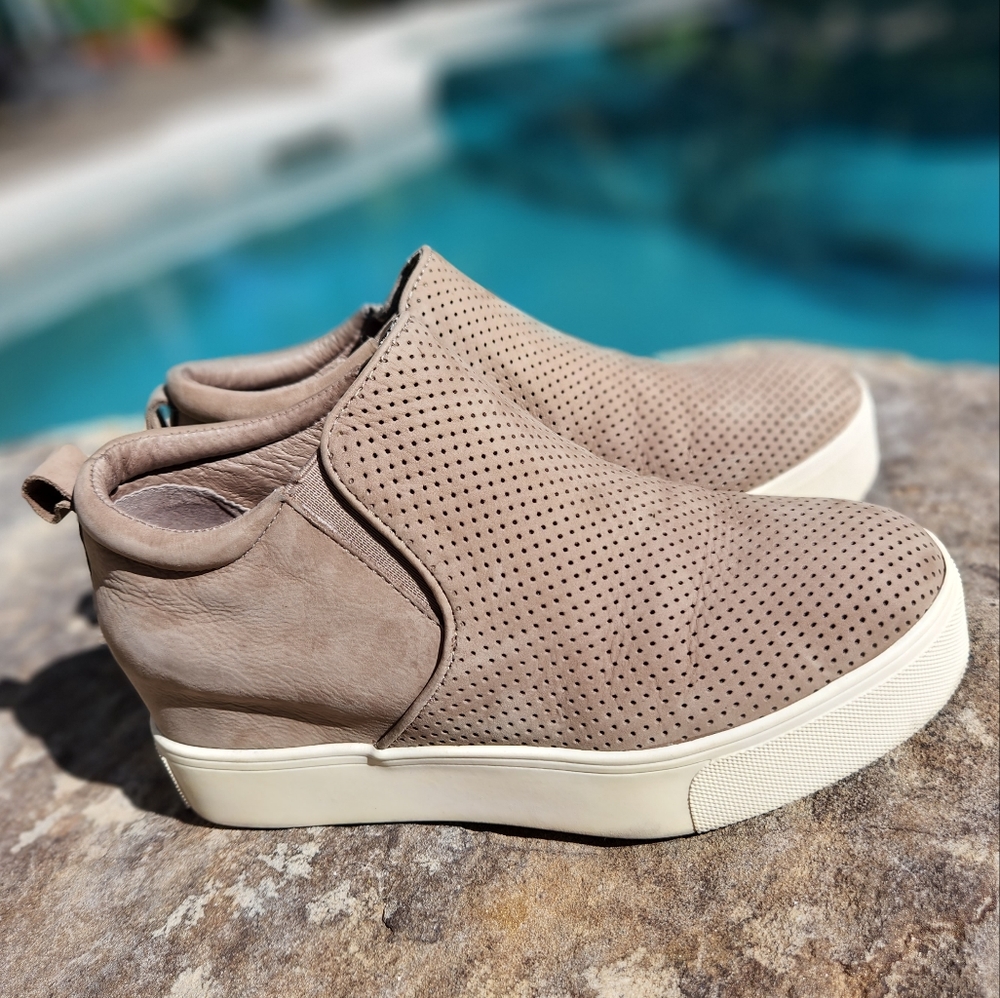 J Slides Sallie Platform Wedge Sneaker - Picture 3 of 8